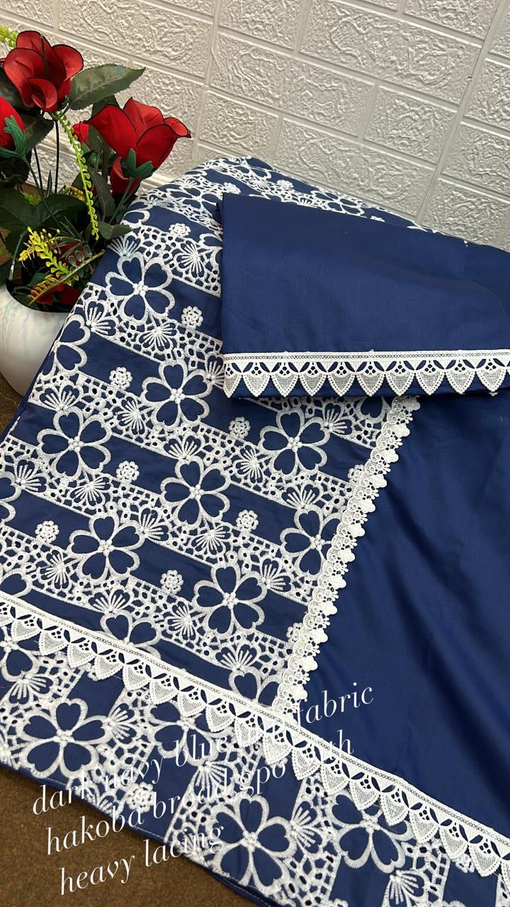 Beautiful White and Blue Hakoba Rida