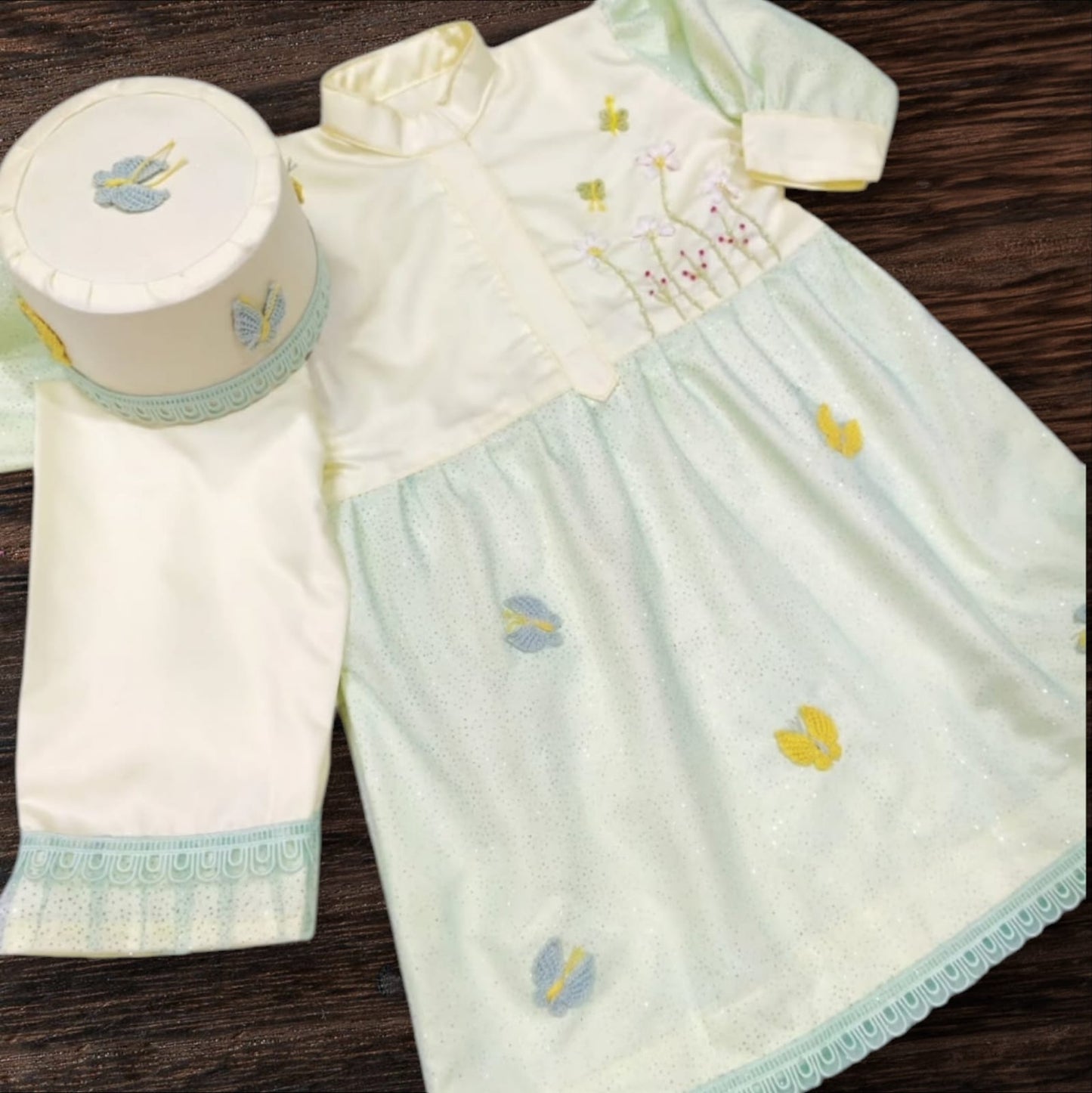 Lovely Jhabla Izar for Kids